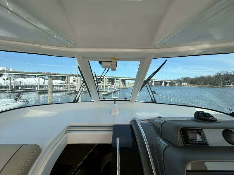 2018 Pursuit OS 385 Offshore