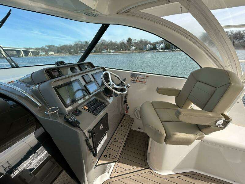 2018 Pursuit OS 385 Offshore