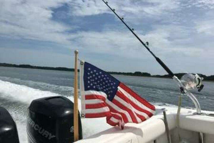 2014 Boston Whaler 285 Conquest
