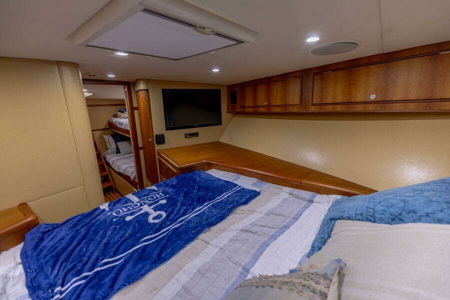 2000 Custom Carolina 50 Convertible