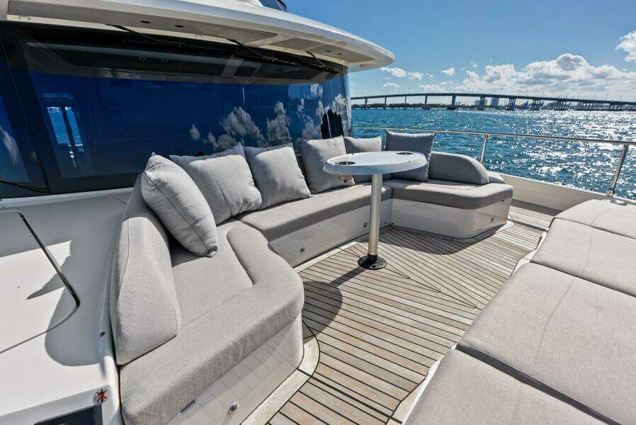 2025 Absolute 75 Navetta