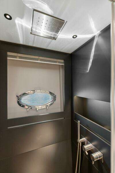 2023 Pershing GTX Motoryacht