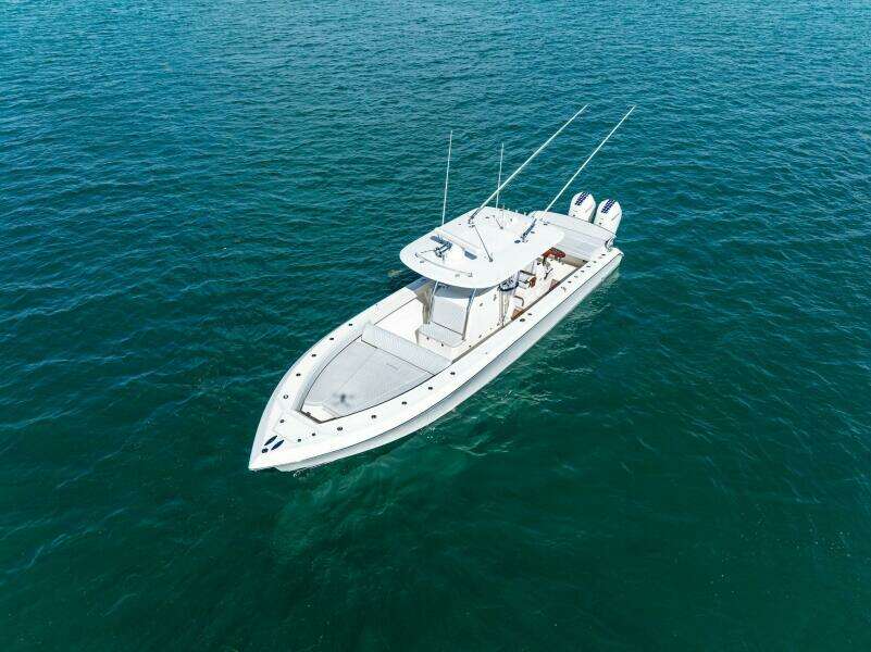 2015 Bahama 41