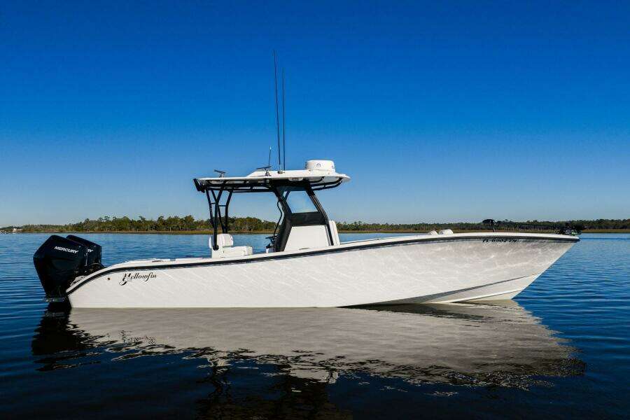 2023 Yellowfin 32 Offshore