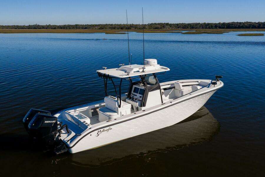 2023 Yellowfin 32 Offshore