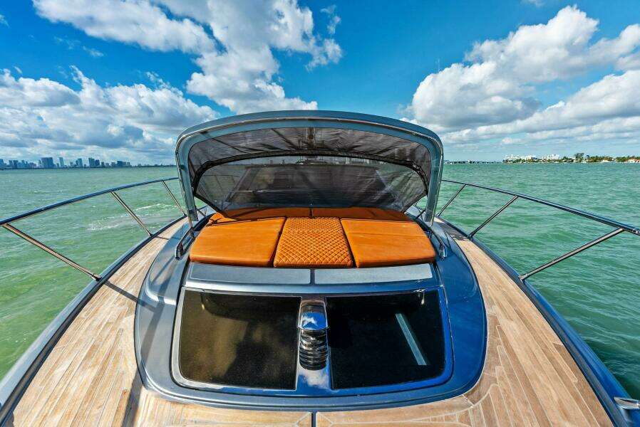 2021 Riva 56' Rivale