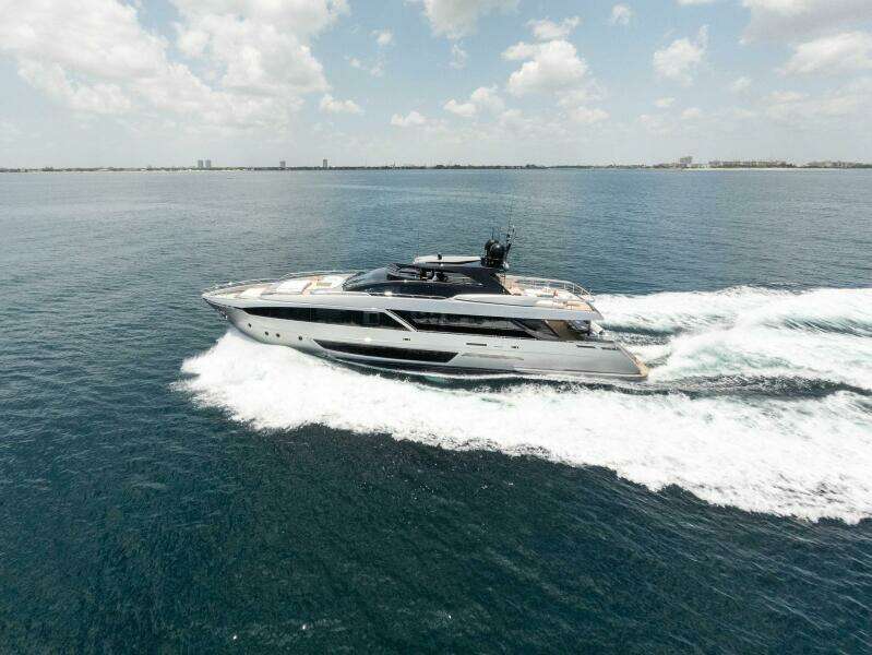 2023 Riva Dolcevita