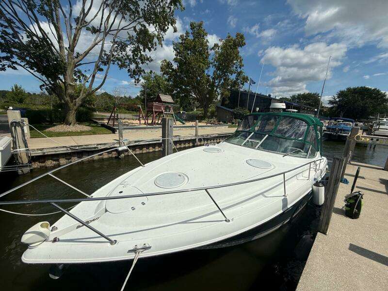 2003 Four Winns 328 Vista