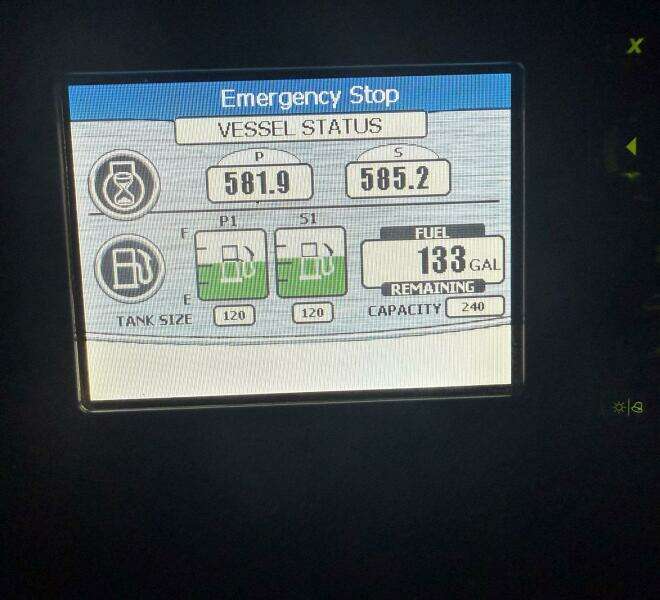 2013 Carver C-34 Command Bridge