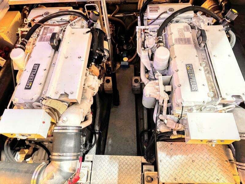 1998 Sea Ray 400 Sundancer