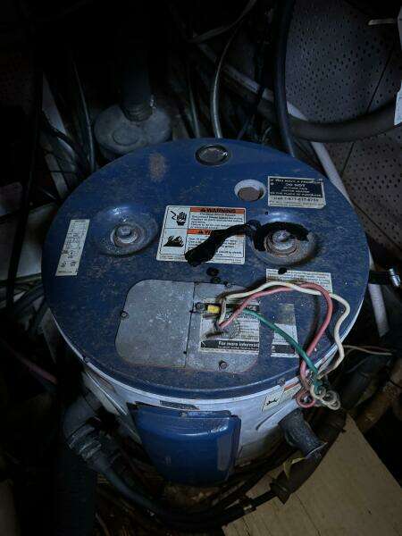 44' Marine Trader Water Heater