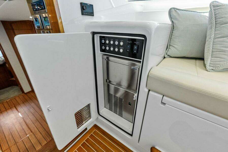 2022 Viking 46 Billfish IRISH BEAUTE 