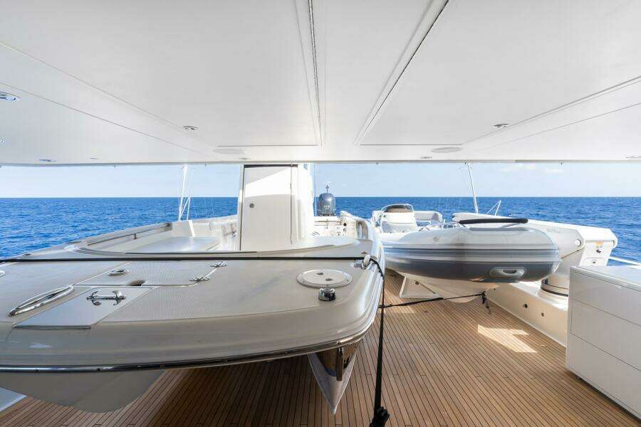 2010 Westport Superyacht