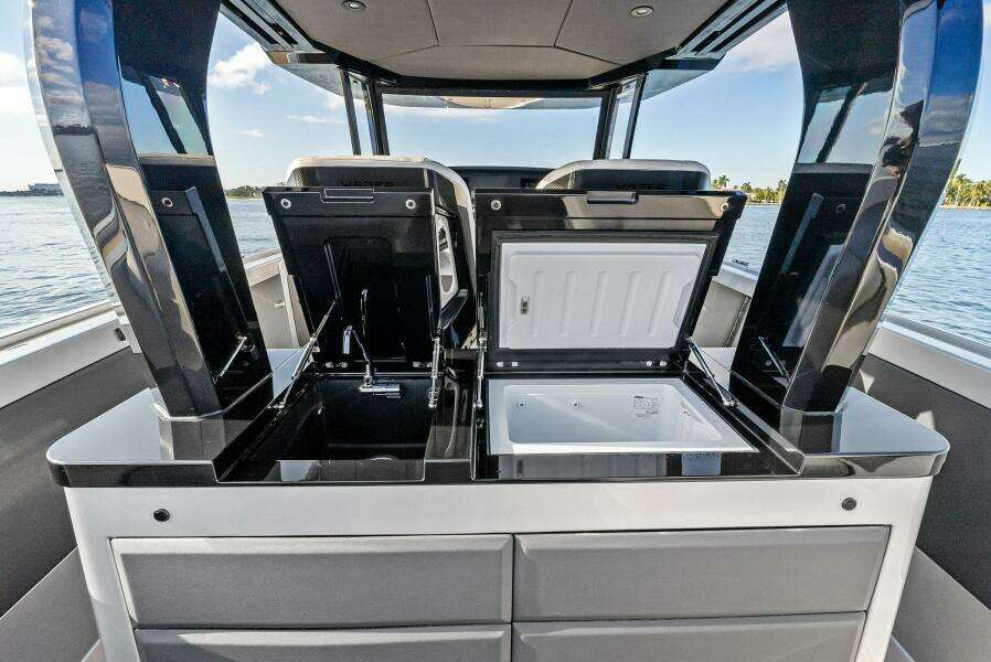 2025 Wajer Center Console