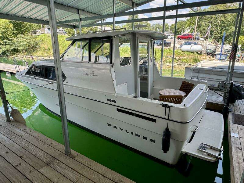 1997 Bayliner 2859 Ciera Express