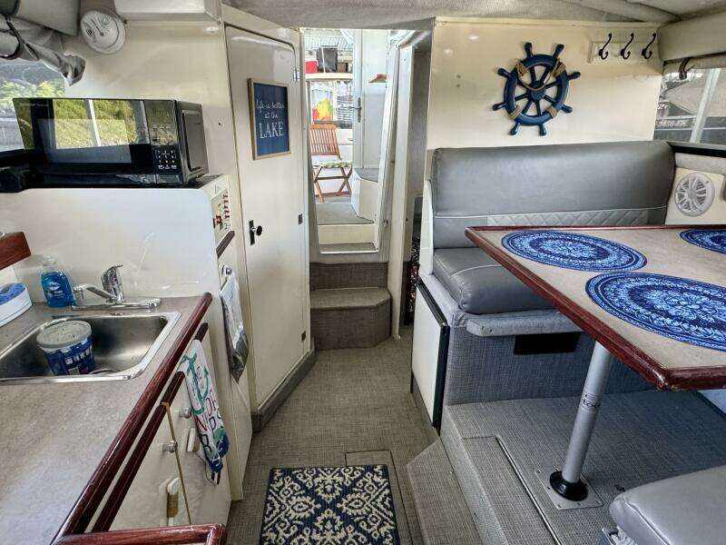 1997 Bayliner 2859 Ciera Express