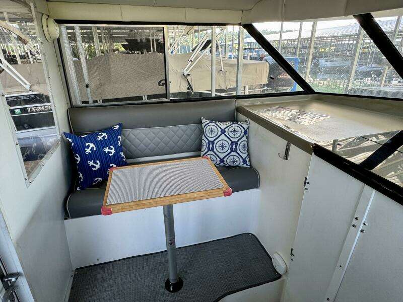 1997 Bayliner 2859 Ciera Express