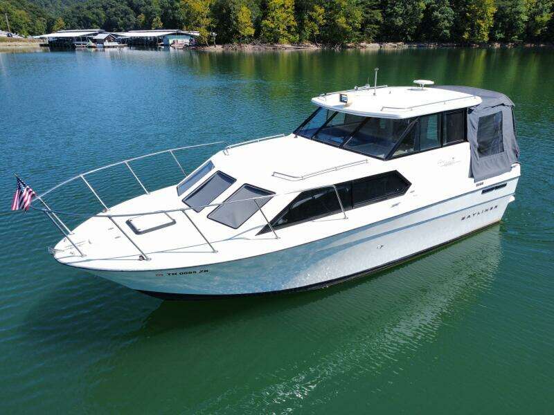 1997 Bayliner 2859 Ciera Express