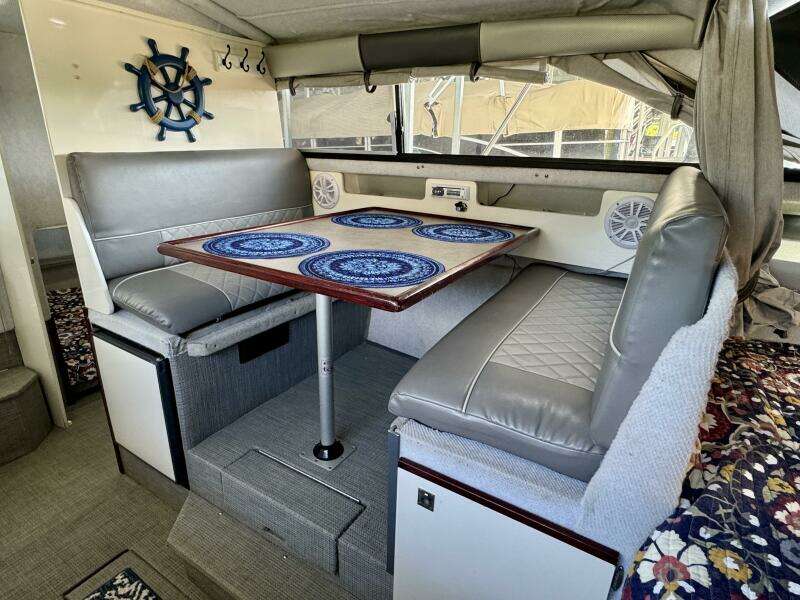 1997 Bayliner 2859 Ciera Express