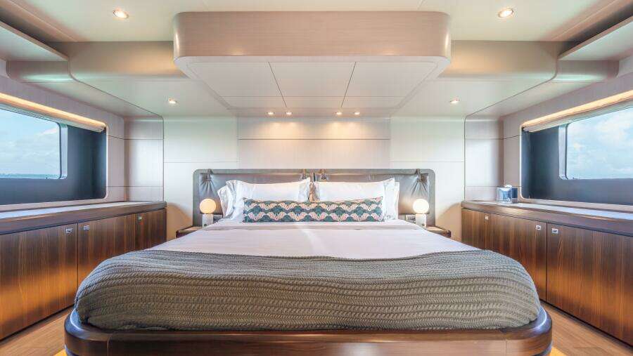 2019 Absolute 58 Fly