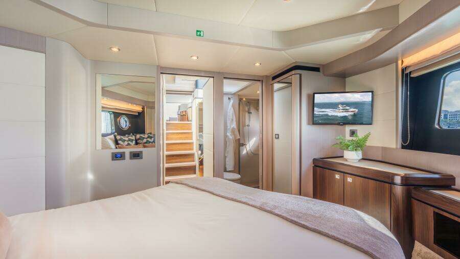 2019 Absolute 58 Fly