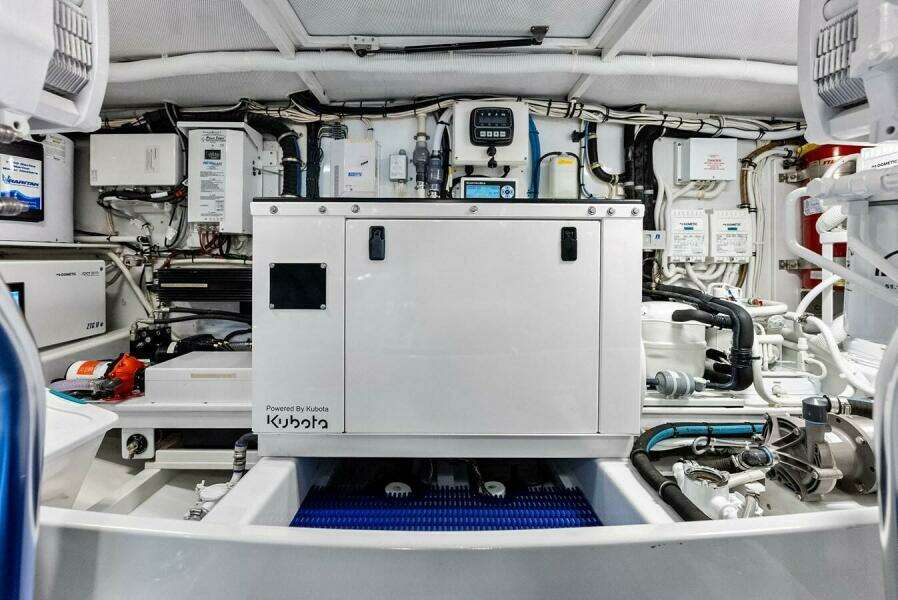 2000 Rybovich Express Sportfisherman