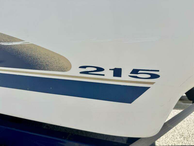 1999 Sea Ray 215 Express Cruiser