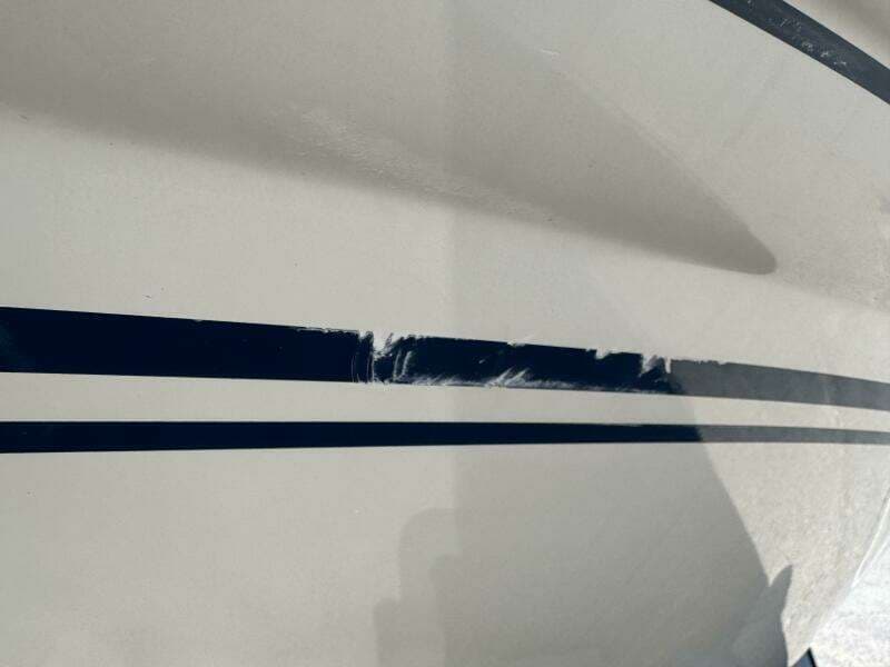 1999 Sea Ray 215 Express Cruiser