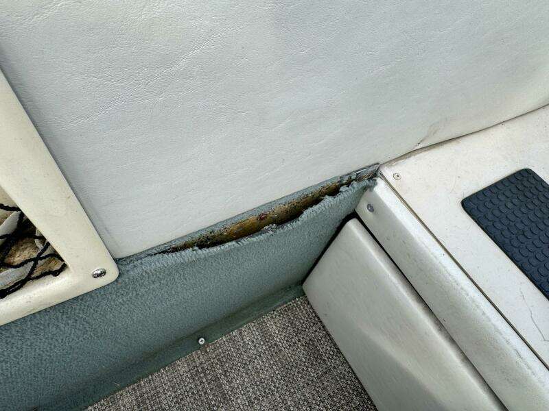 2002 Sun Tracker Party Deck 21