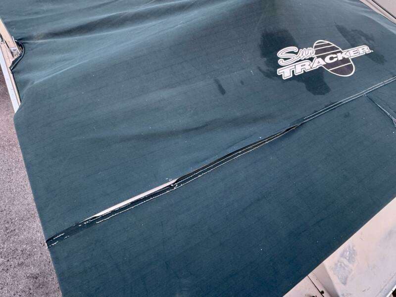 2002 Sun Tracker Party Deck 21