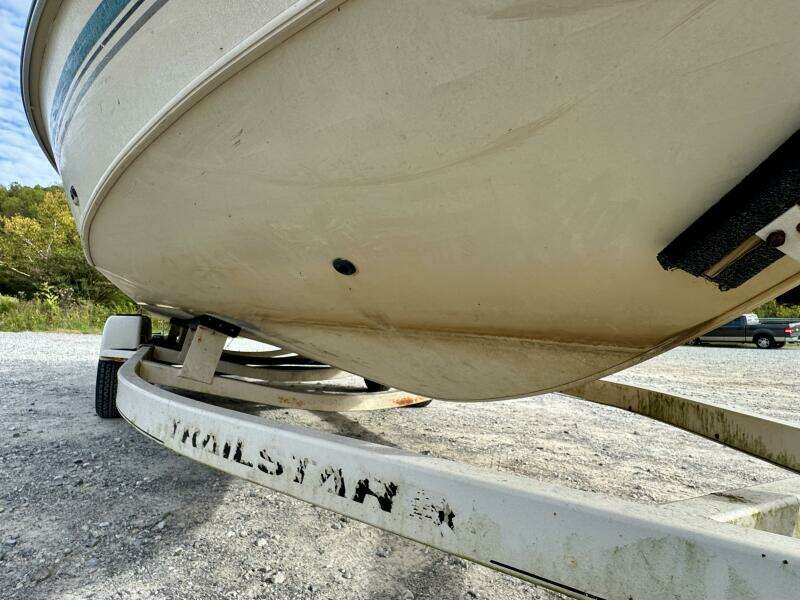 2002 Sun Tracker Party Deck 21