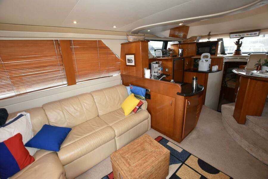 2006 Carver 46 Voyager