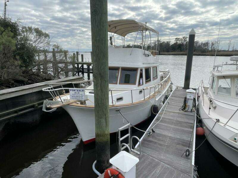 1991 Marine Trader 34 Double Cabin