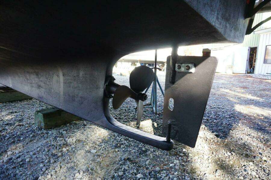 1991 Marine Trader 34 Double Cabin