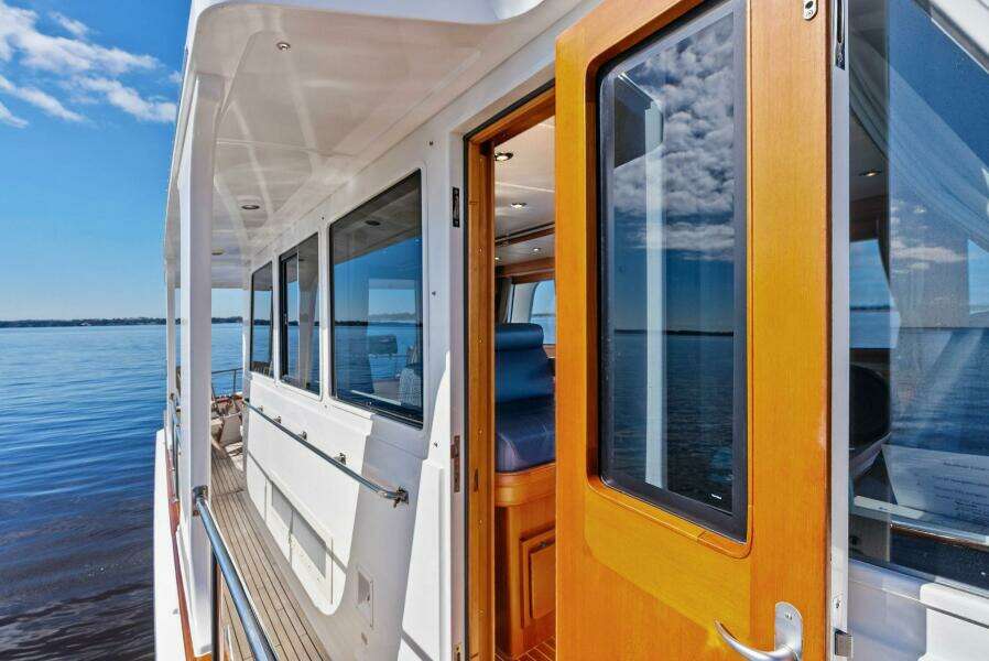 2006 Grand Banks Europa 46