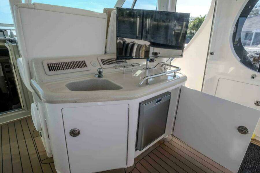 2006 Sea Ray 40 Motor Yacht