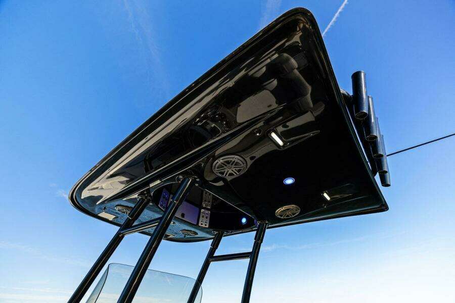 2021 ShearWater 270 SS Open Carolina