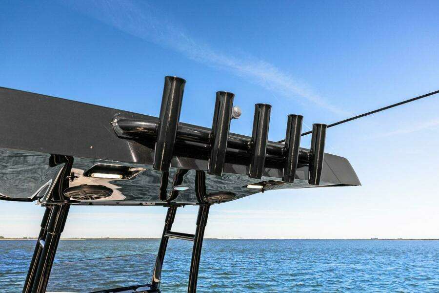 2021 ShearWater 270 SS Open Carolina