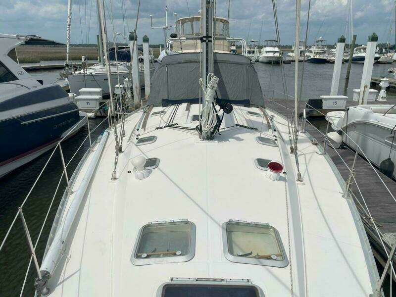1998 Jeanneau 45.2