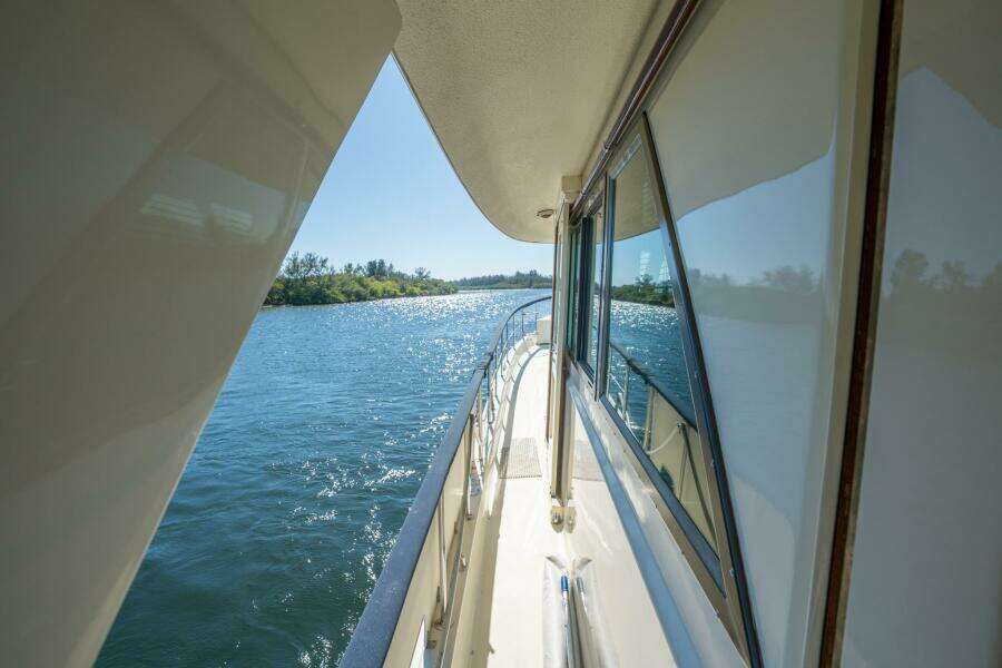 1985 Hatteras 53 Motor Yacht