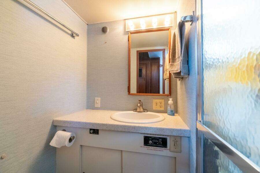 1985 Hatteras 53 Motor Yacht