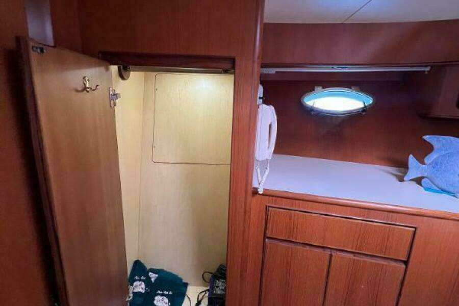 1998 Hyatt 51 Aft Cabin MY