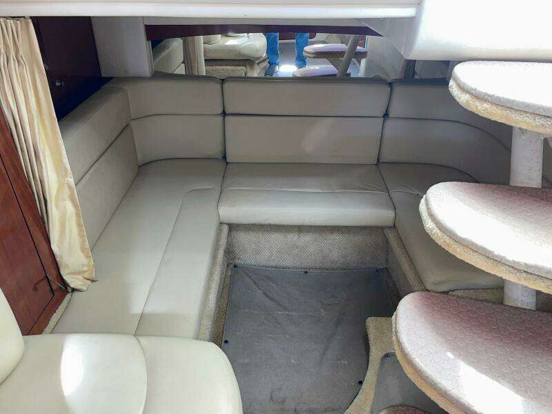2006 Sea Ray 320 Sundancer