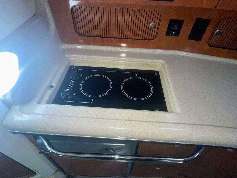 2006 Sea Ray 320 Sundancer