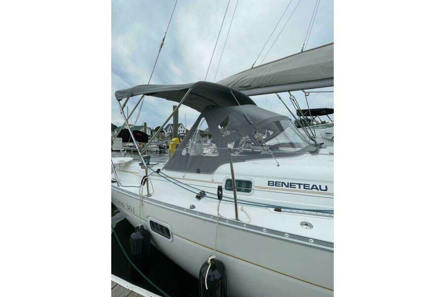2001 Beneteau Oceanis 361