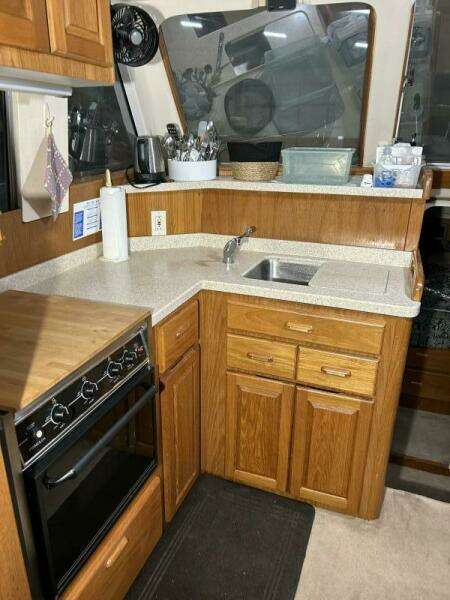 1999 Mainship 350
