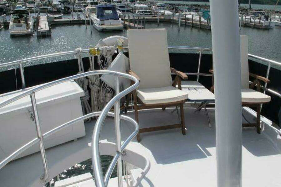 1999 Mainship 350