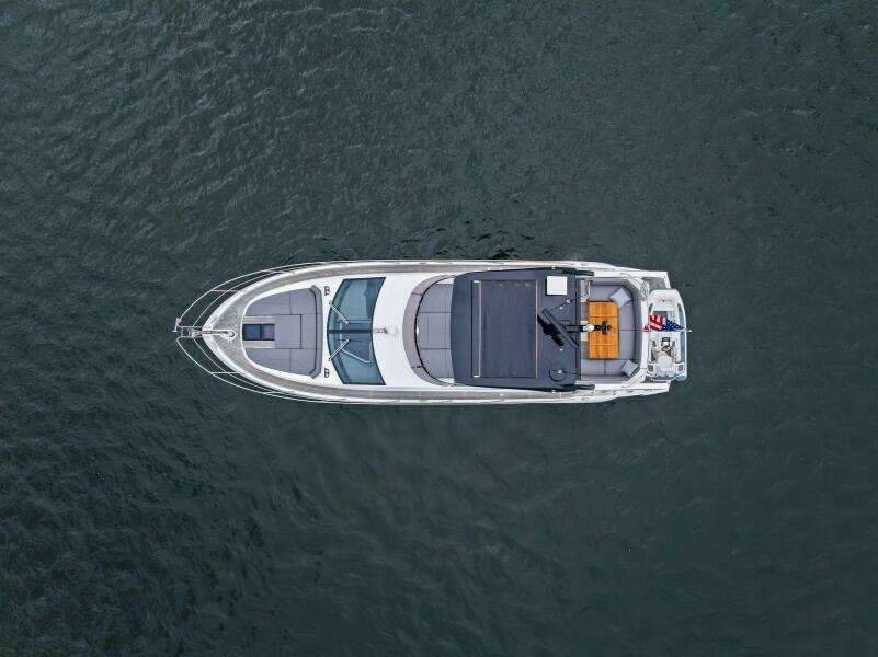 2025 Sunseeker 55 Manhattan