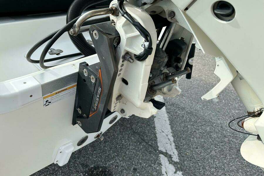 2015 NauticStar 2110 Sport