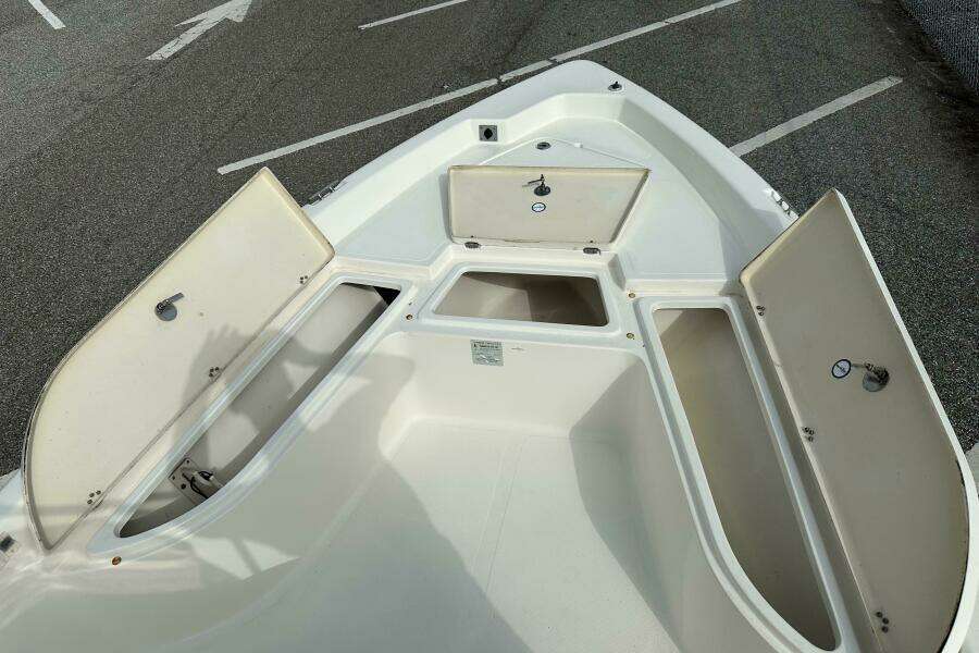 2015 NauticStar 2110 Sport